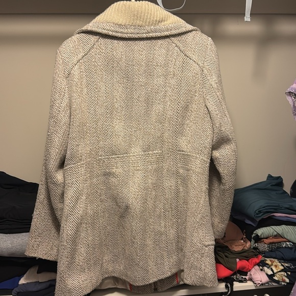 Brand New Beige Kensie Women’s Jacket - Size XL - Picture 2 of 3